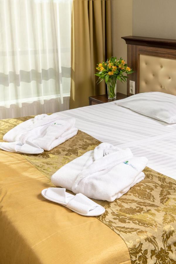 Single Room Spa Access,1421325933:JPEG
